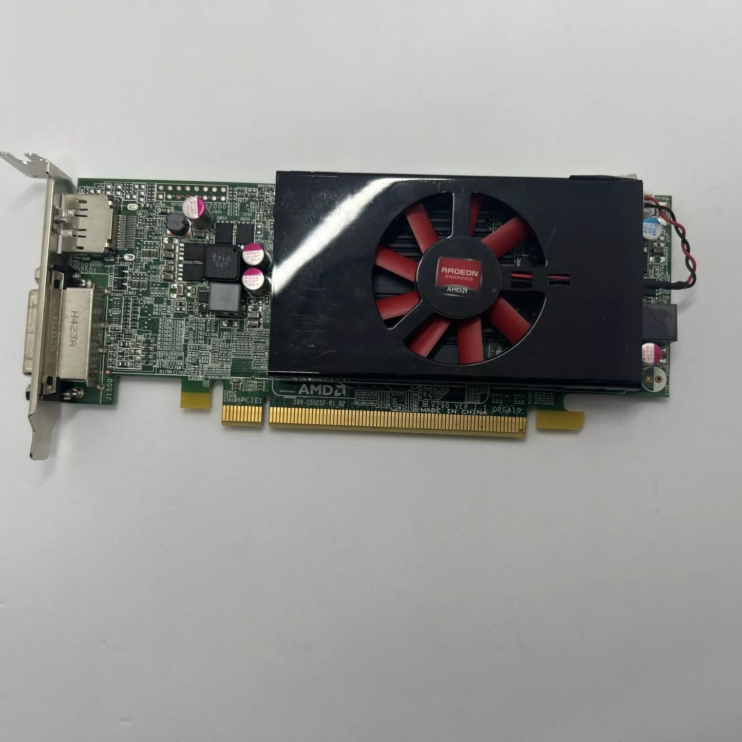 AMD Radeon 8750 1GB PCI-Express Graphics Card C552 DVI & DisplayPort